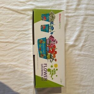 New in Box-Melissa & Harry Colorful Flower Growing Kit